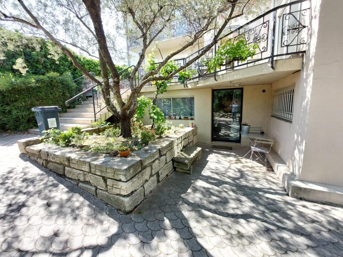 Homestay Independant Pres Du Centre Nimes